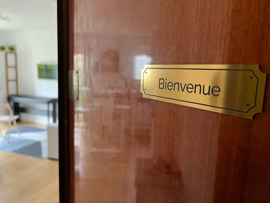 Superbe Appartement Avec Belle Vue Jardin Paris Exterior foto