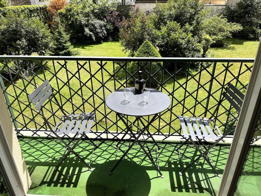 Superbe Appartement Avec Belle Vue Jardin Paris Exterior foto