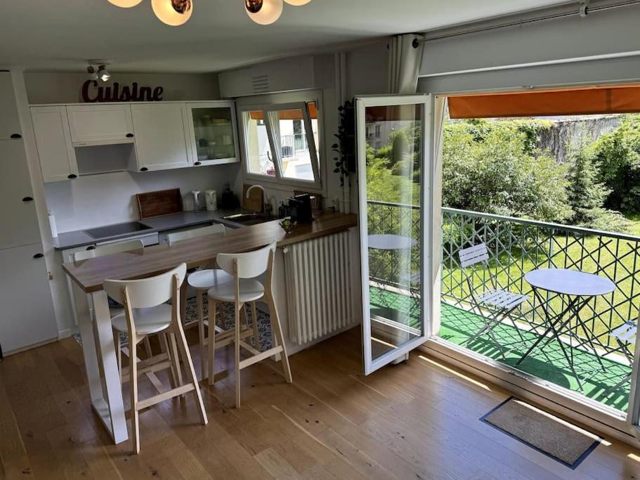 Superbe Appartement Avec Belle Vue Jardin Paris Exterior foto